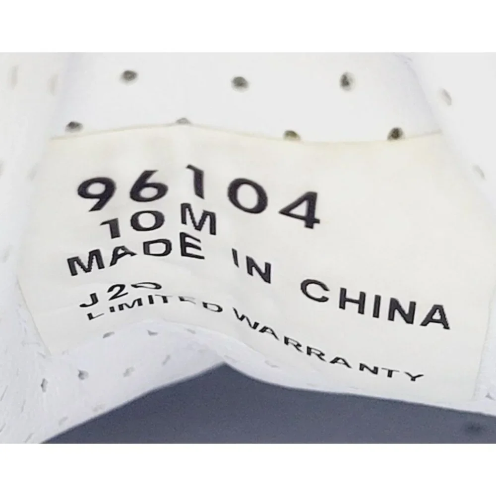 FootJoy women embody